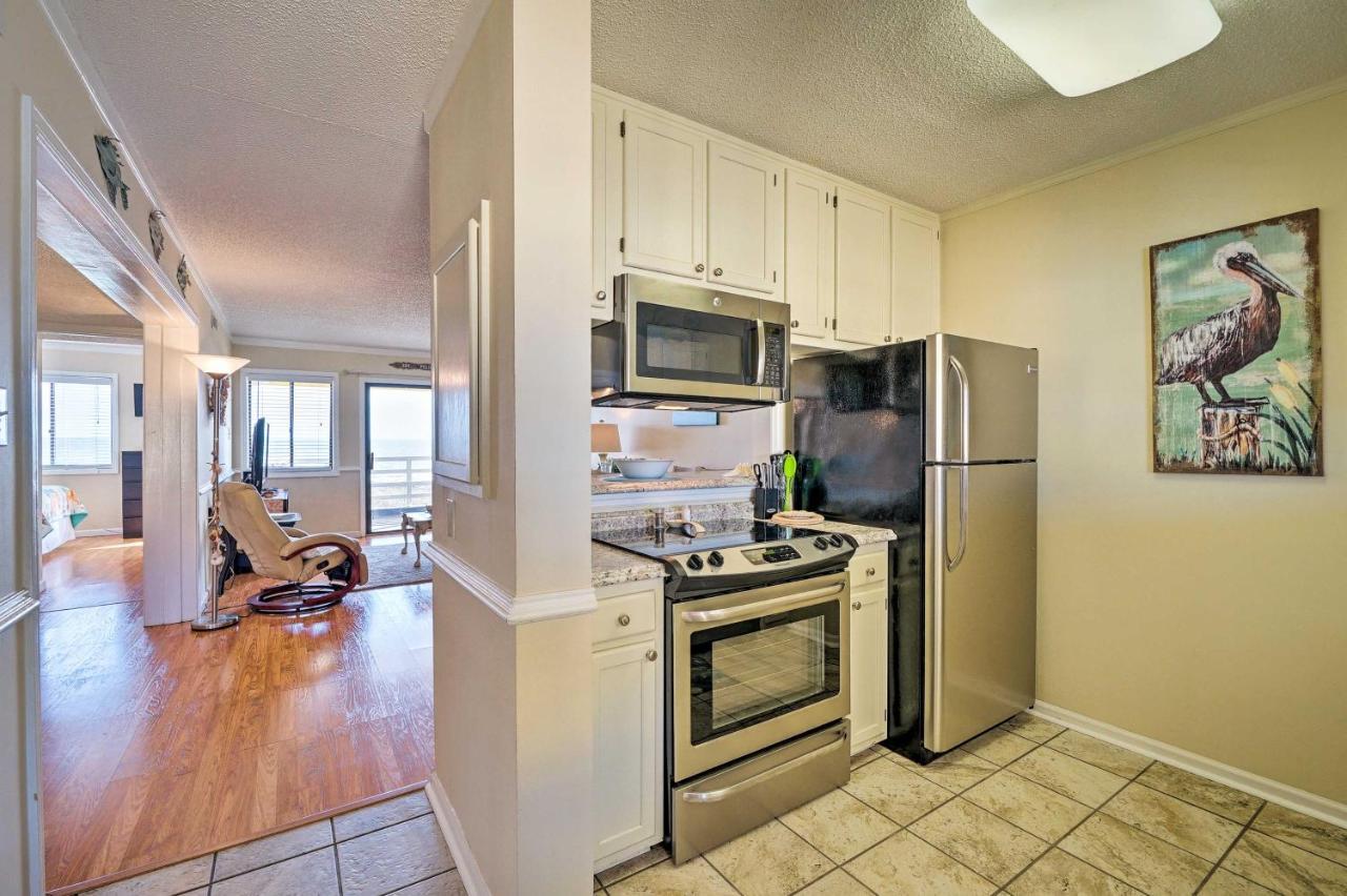 Breezy Beach Retreat With 180-Degree Ocean Views! Apartment Carolina Beach Luaran gambar