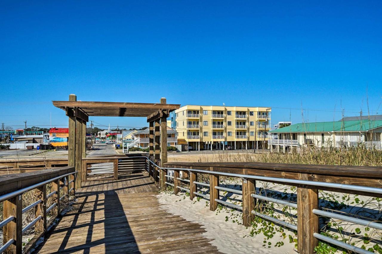 Breezy Beach Retreat With 180-Degree Ocean Views! Apartment Carolina Beach Luaran gambar